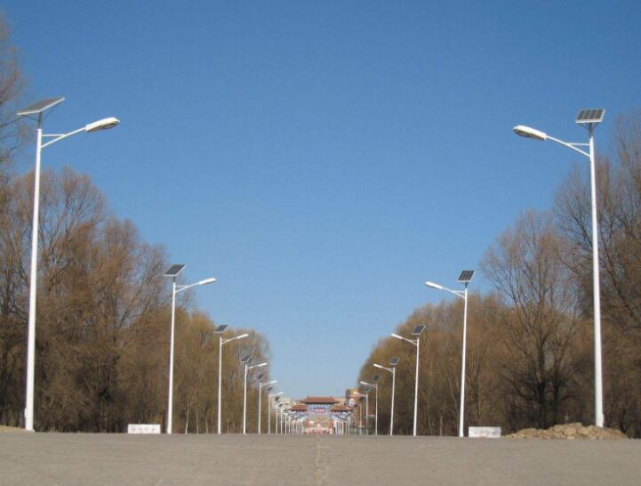 太陽能路燈