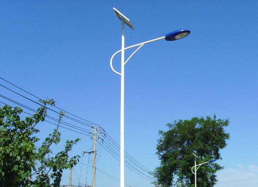 一體化太陽能路燈30w6米高報價
