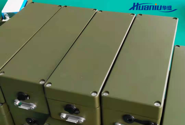 ���I����늳؃r��