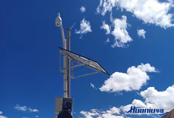 高速監控太陽能供電系統