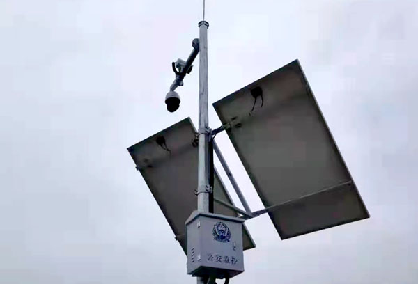 �O��̫����ϵ�y