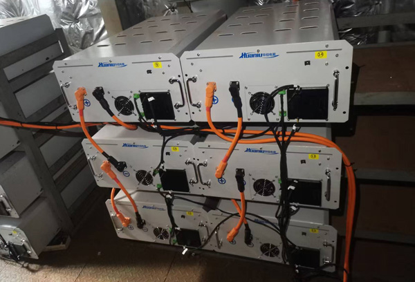 離網(wǎng)光伏儲能一體機